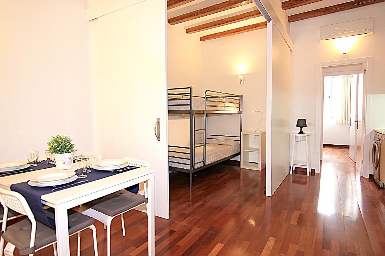 Muntanya - Apartments In Sagrada Familia Barcelona Zewnętrze zdjęcie